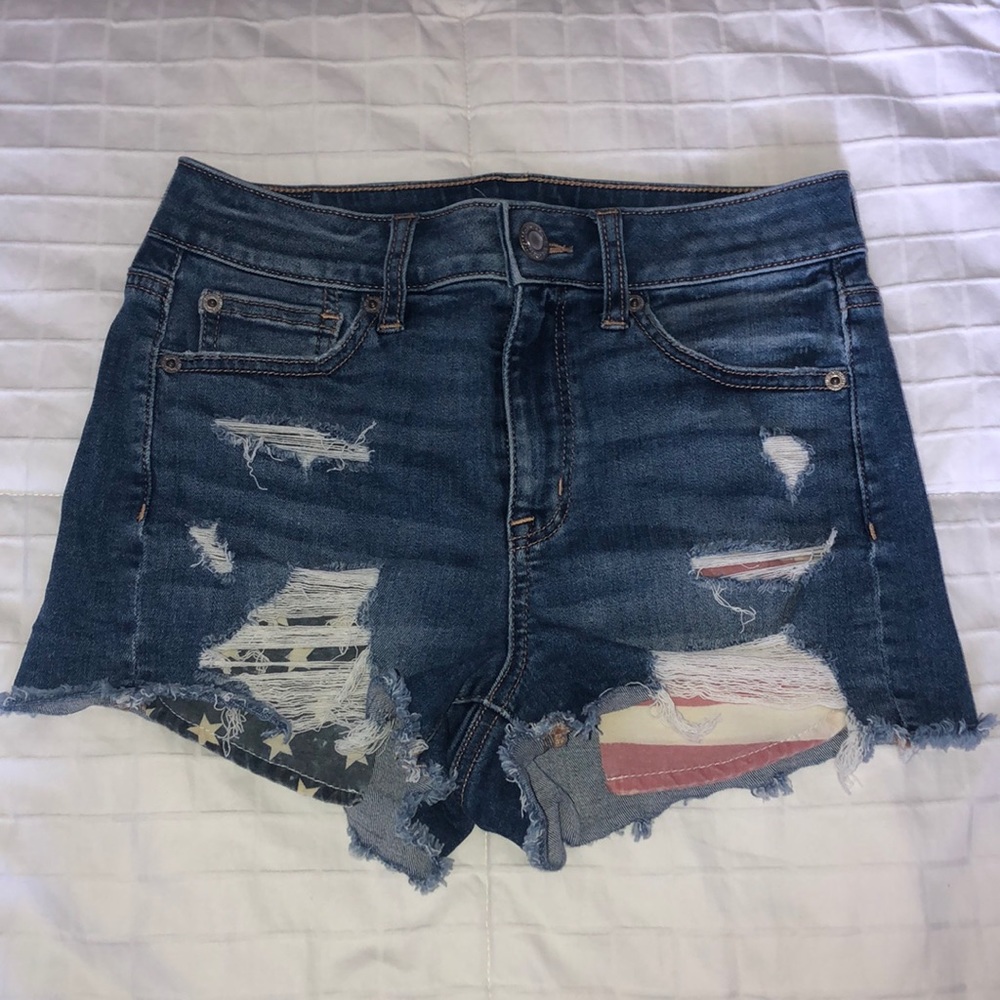 American Eagle High-Rise Shortie